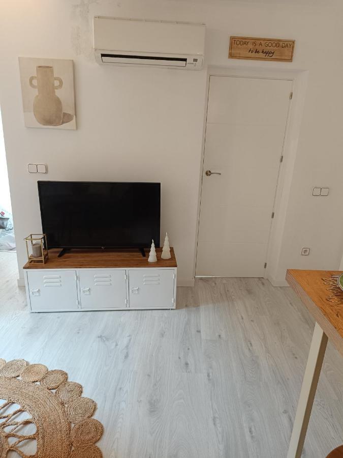Cristo Del Rocio - Parking Gratis Apartment *